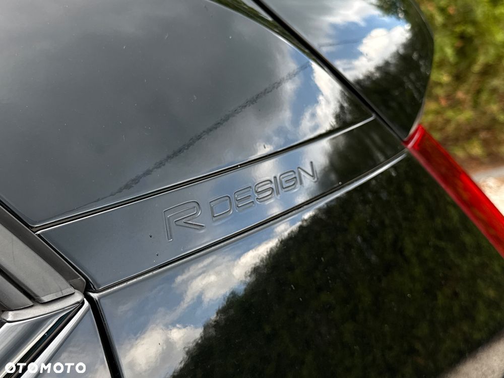 Volvo XC 40 D4 AWD Geartronic R-Design - 15