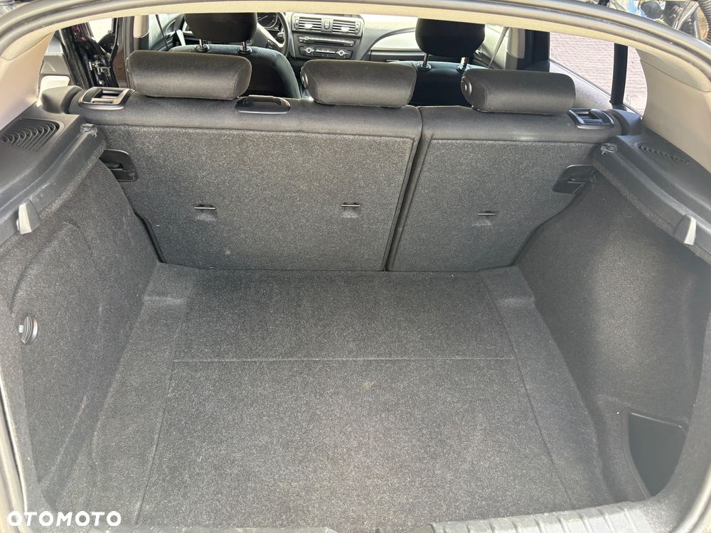 BMW Seria 1 116d DPF - 17