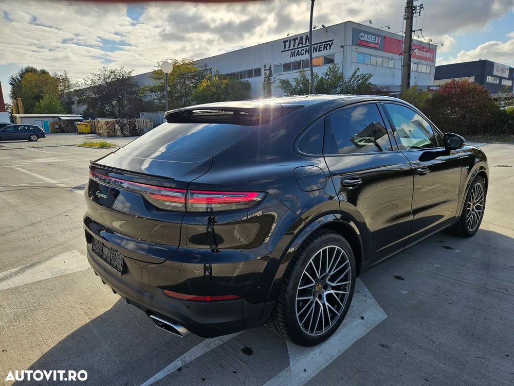 Porsche Cayenne Coupe E-Hybrid Tiptronic S Platinum Edition - 6