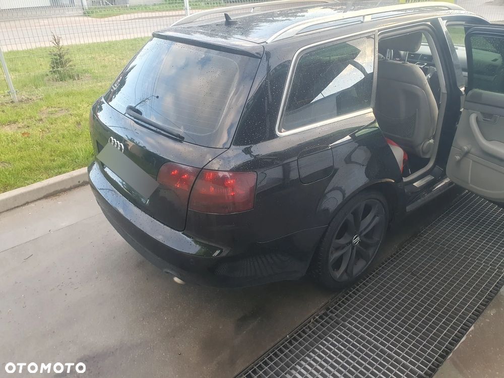 Audi A4 ver-avant-2-0-tdi-dpf-quattro - 2