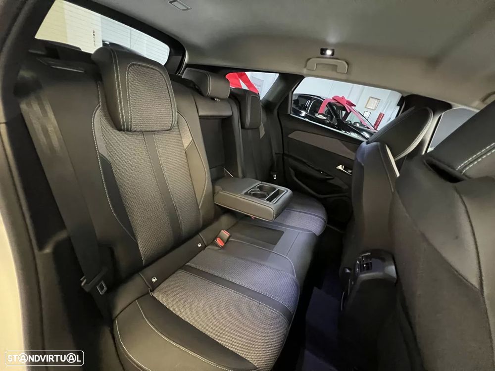 Peugeot 308 SW 1.5 BlueHDi Allure EAT8 - 19