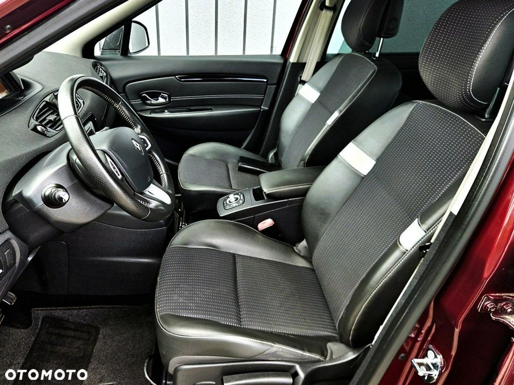 Renault Scenic ENERGY dCi 110 EDC BOSE EDITION - 29