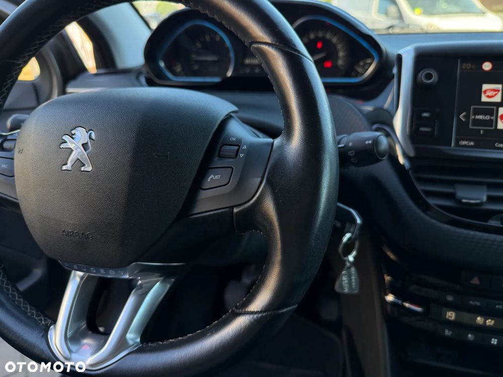 Peugeot 2008 PureTech 110 Stop&Start Allure - 14