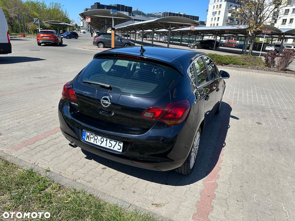 Opel Astra 1.4 T Cosmo - 5