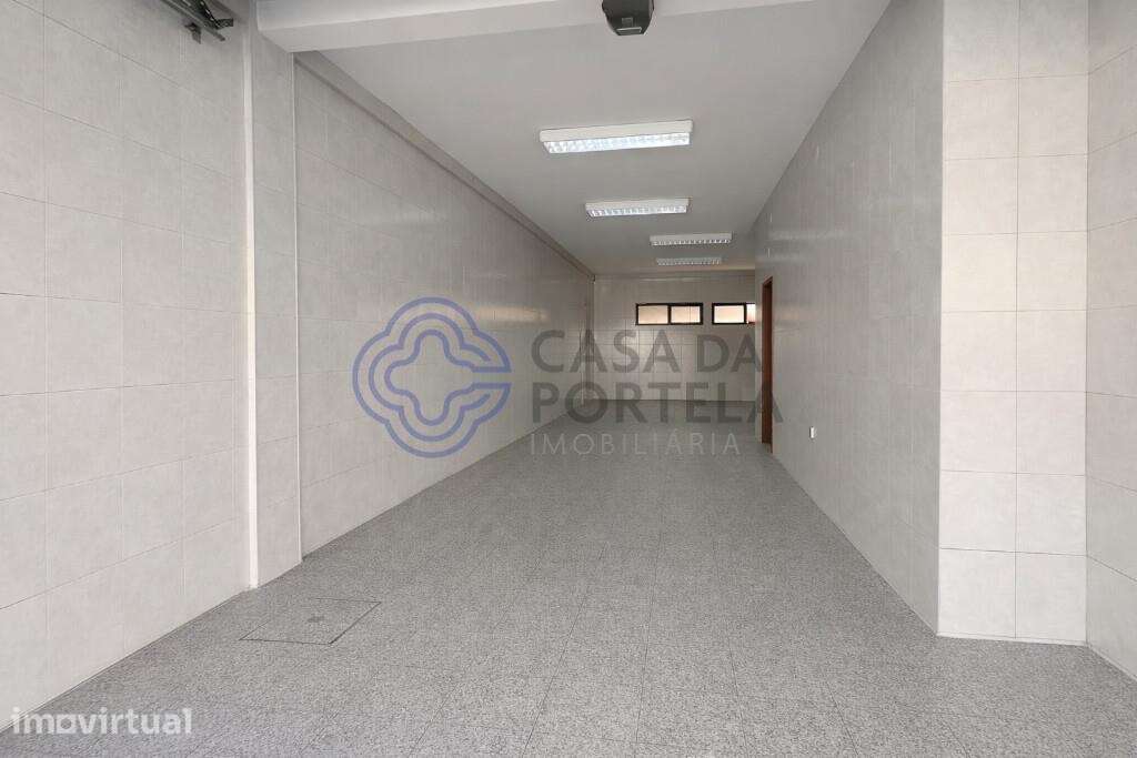 Loja para Arrendamento – Excelente Oportunidade Comercial em Caxinas, - Grande imagem: 2/6