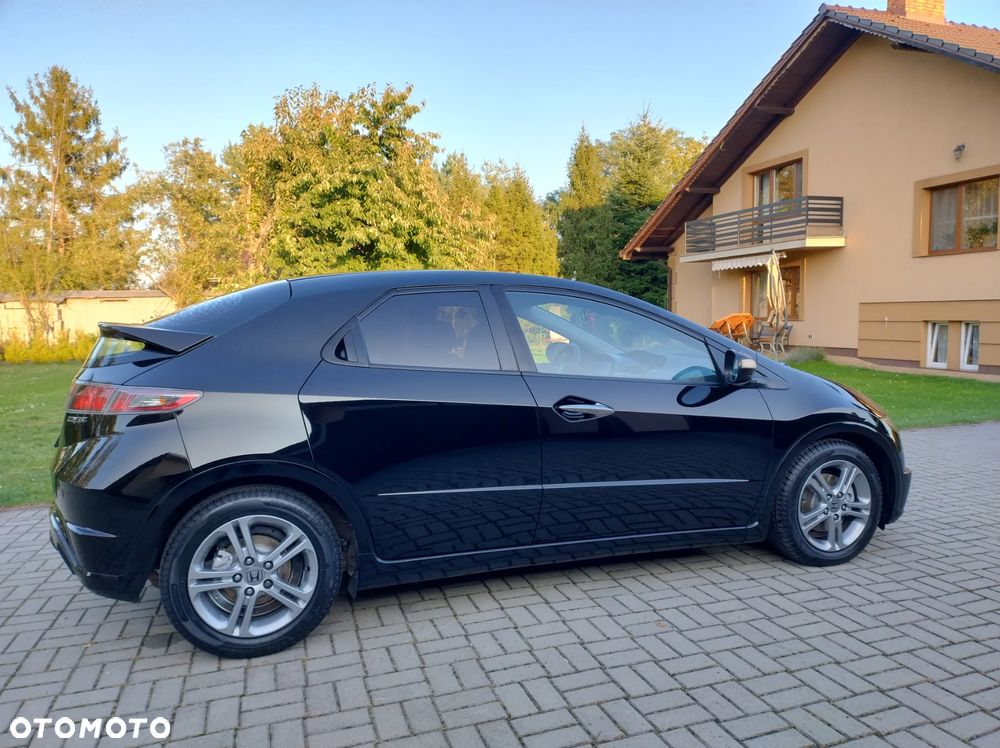 Honda Civic 1.8i-VTEC Executive - 6