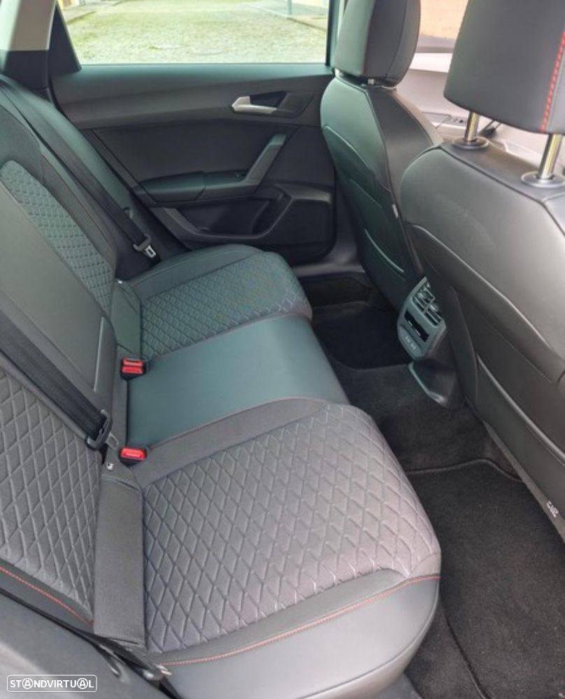 SEAT Leon 1.4 e-Hybrid FR DSG - 10