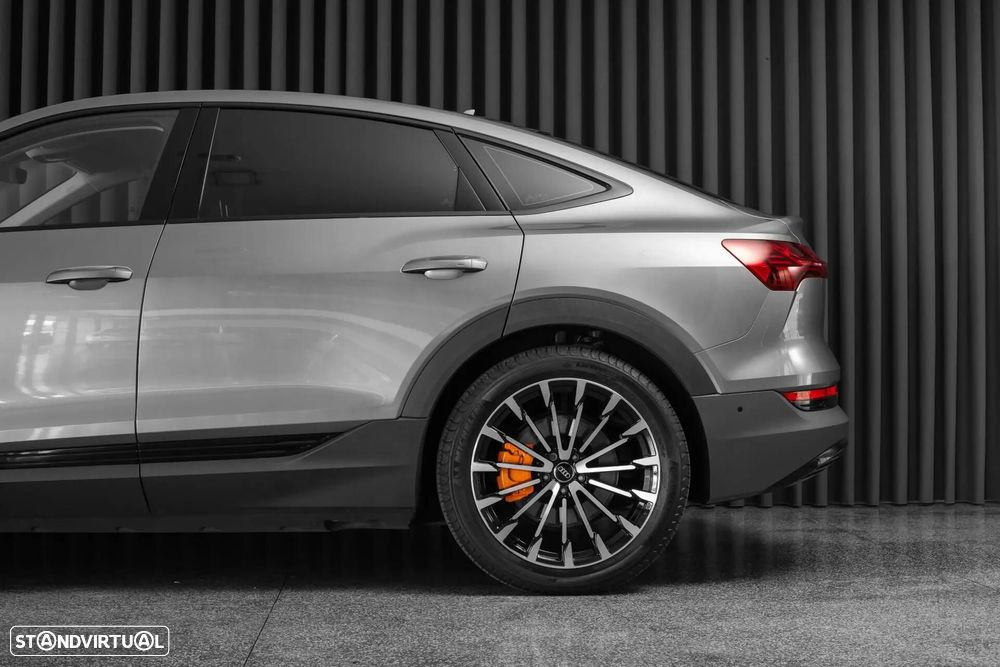 Audi e-tron Sportback 55 quattro Advanced - 11