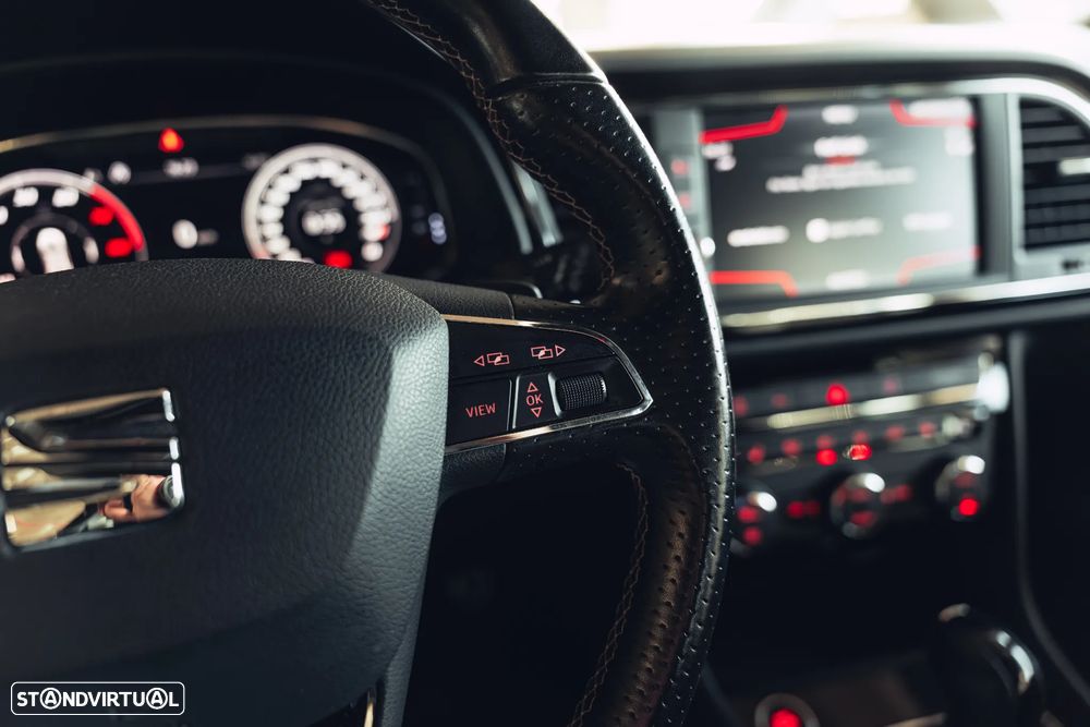 SEAT Leon 2.0 TSI Cupra DSG S/S - 31