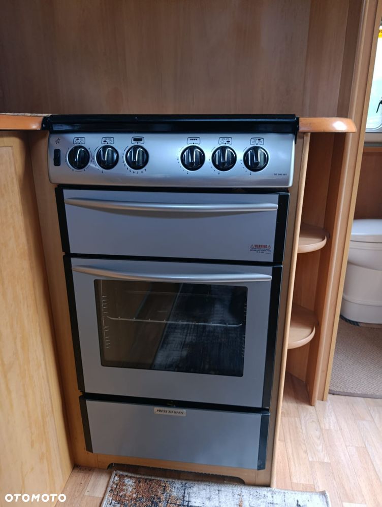 SWIFT Challenger 470 - 8