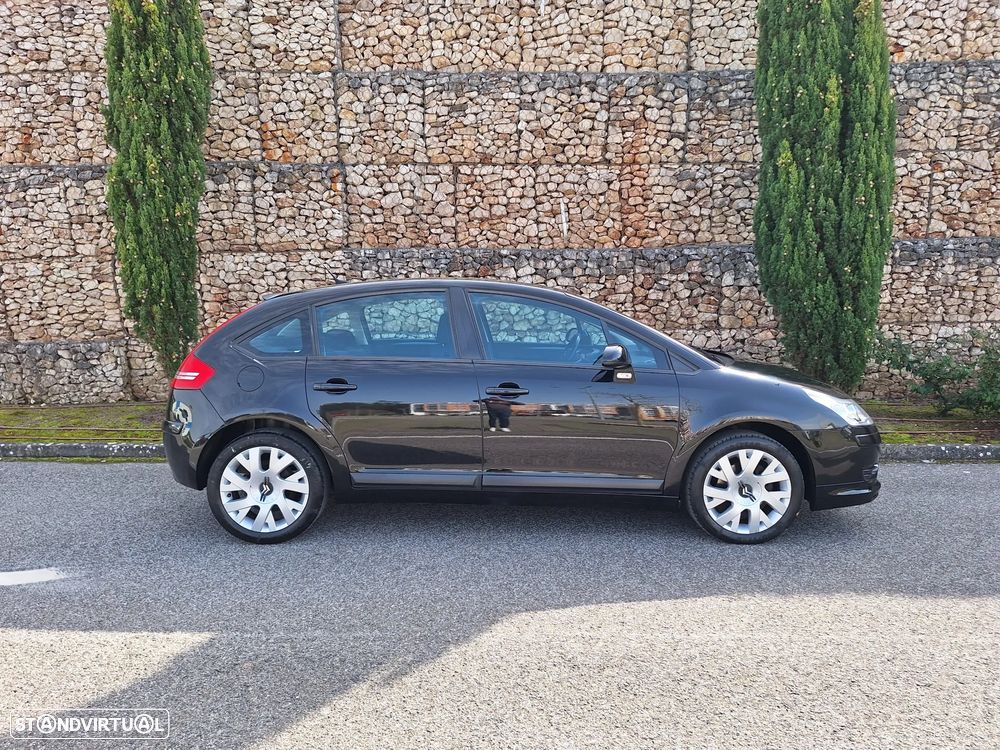 Citroën C4 1.6 HDi VTR Pack - 17