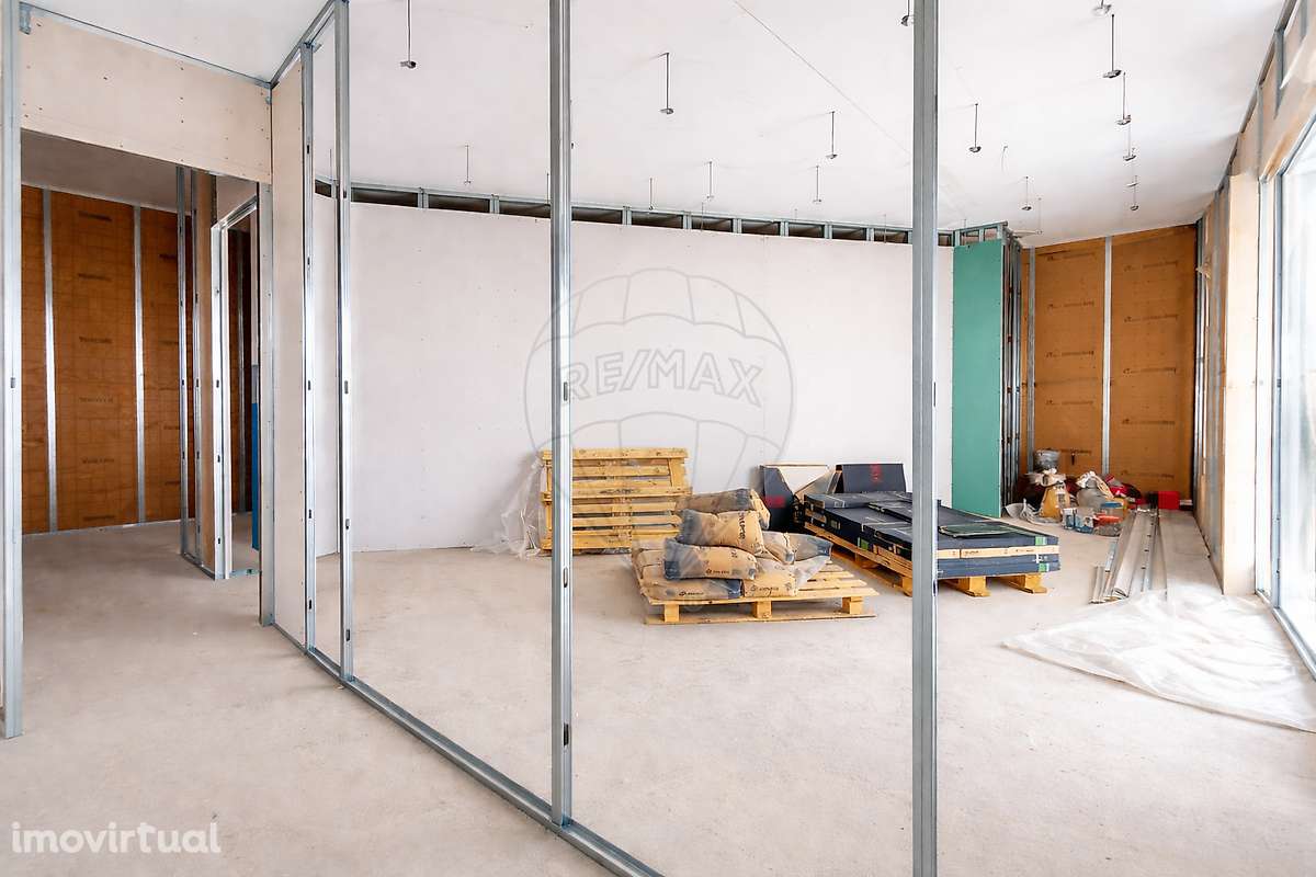 Moradia T2 para venda - Grande imagem: 3/18