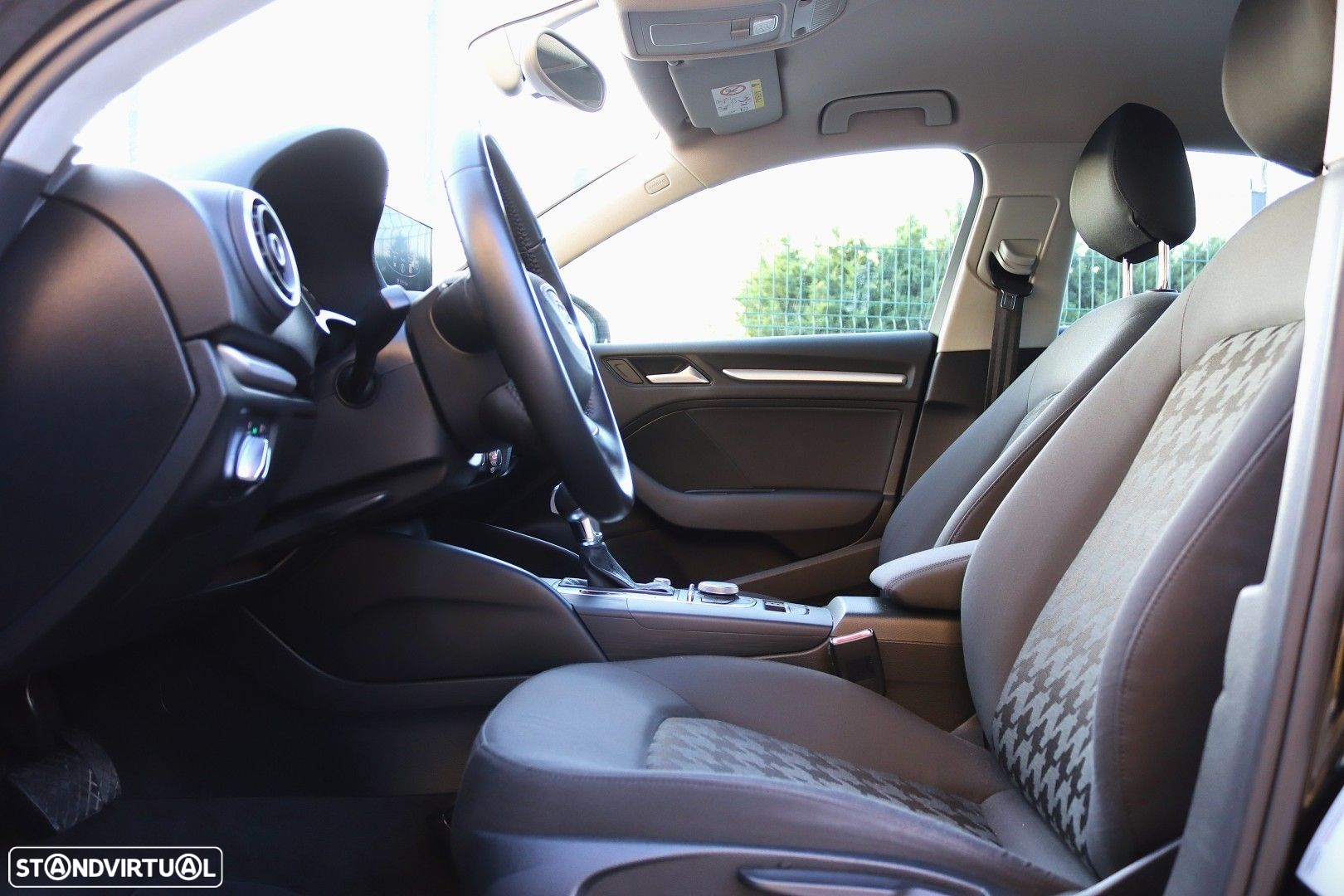 Audi A3 Limousine 1.6 TDI Advance S tronic - 13