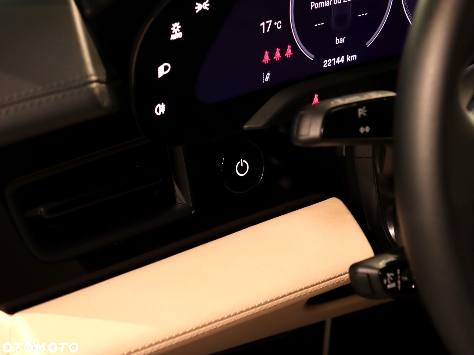 Porsche Taycan - 25