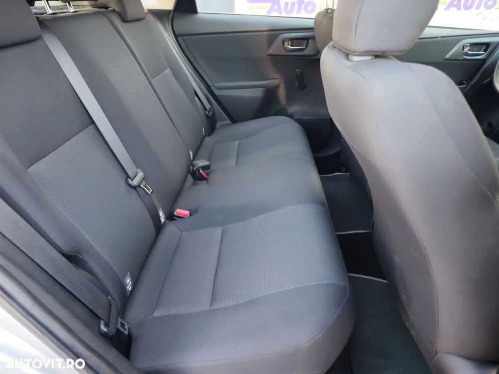 Toyota Auris 1.8 L VVT-i Hybrid Luna - 14