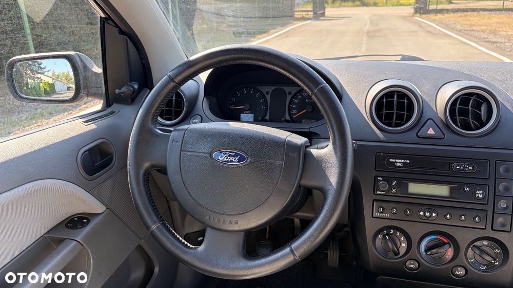 Ford Fiesta 1.4 - 14