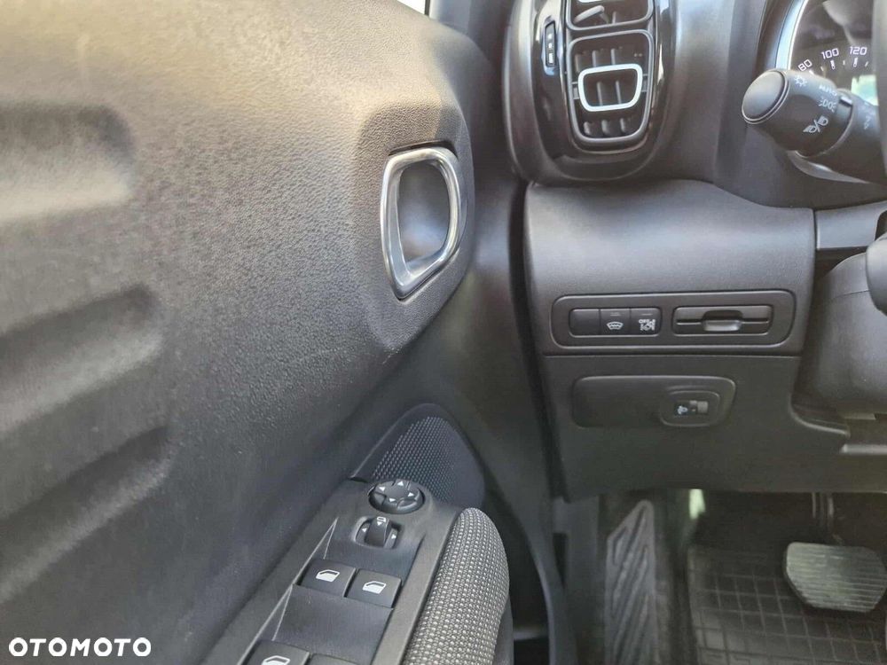 Citroën C3 Aircross 1.2 PureTech Shine S&S EAT6 - 26