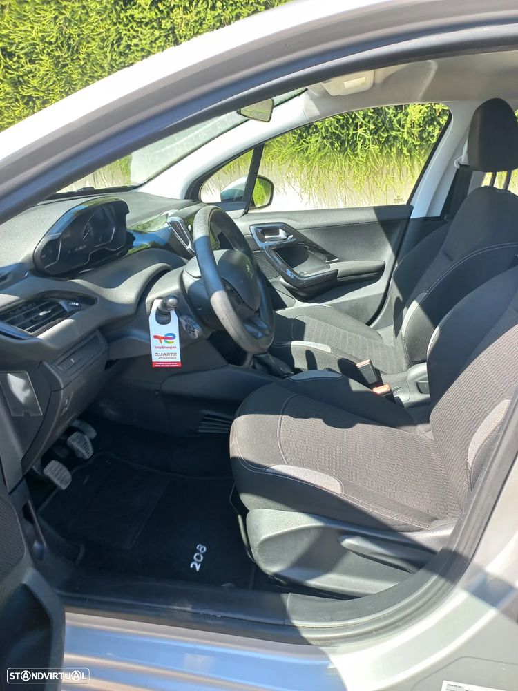 Peugeot 208 PureTech 82 Start & Stop Style - 10