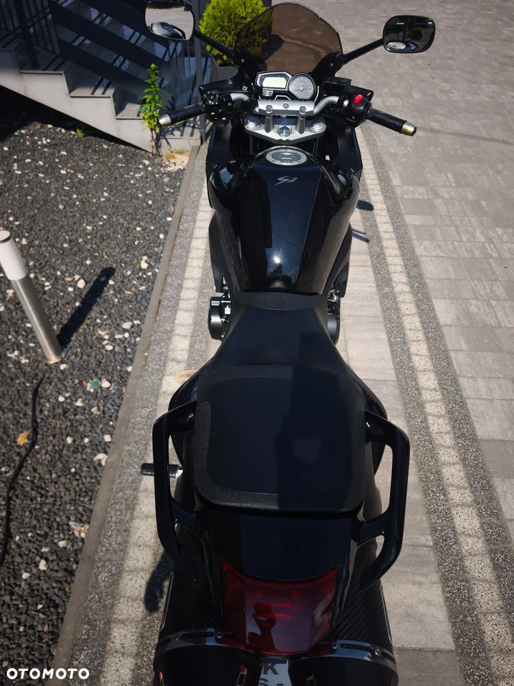 Yamaha FZ6 - 28