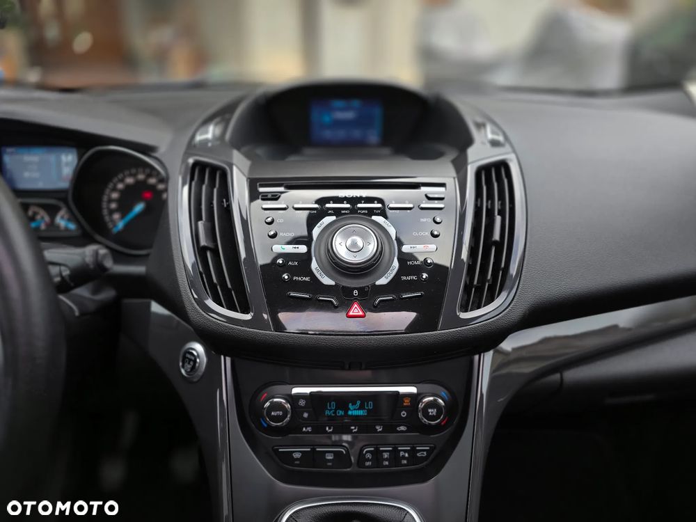 Ford Kuga - 23