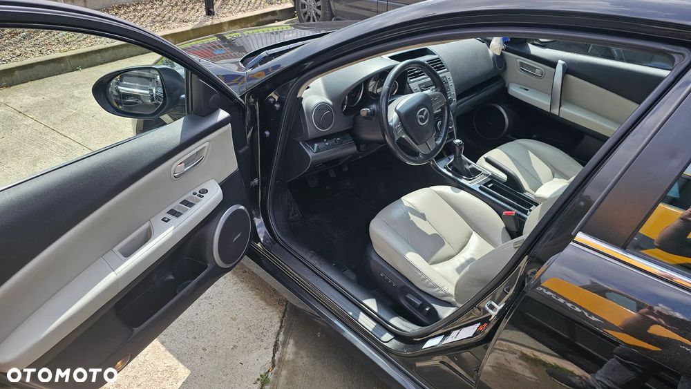 Mazda 6 - 6
