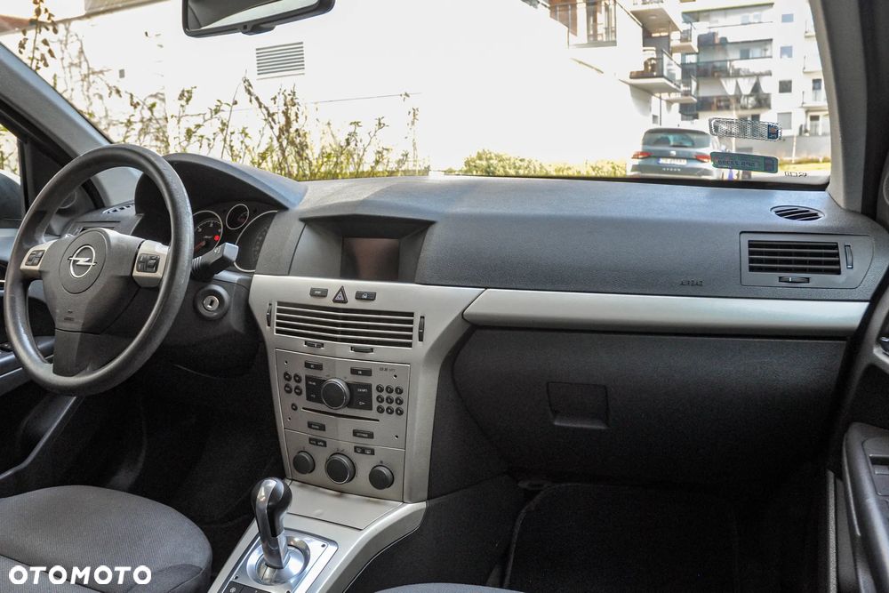 Opel Astra - 10
