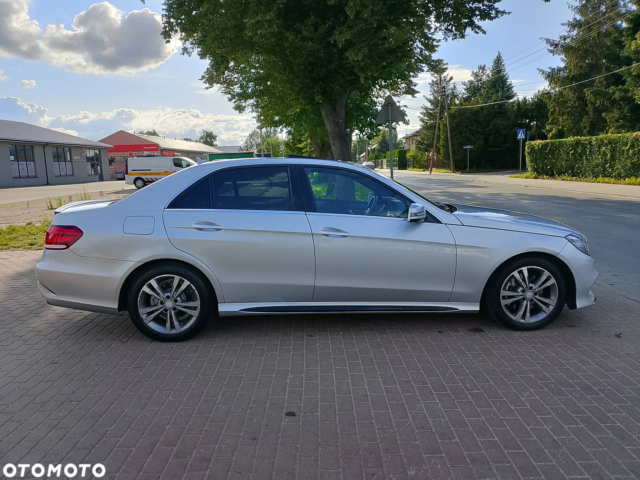 Mercedes-Benz Klasa E 250 BlueTEC 4-Matic Avantgarde - 6