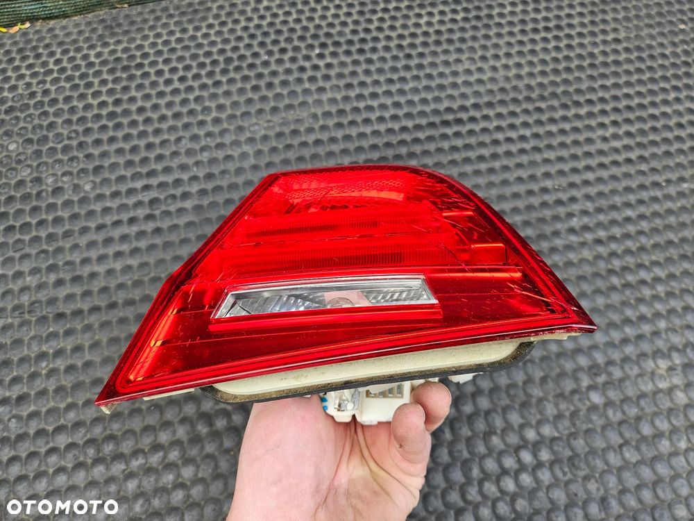 Lampa Lampy LED Tyl Tylne Blotnik Klapa BMW 3 E90 LCI Lift Komplet 09r - 38