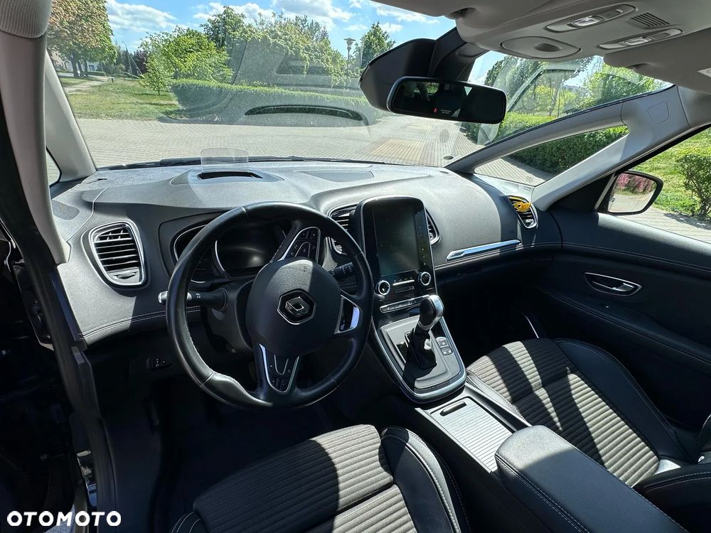 Renault Scenic BLUE dCi 120 EDC BOSE EDITION - 8