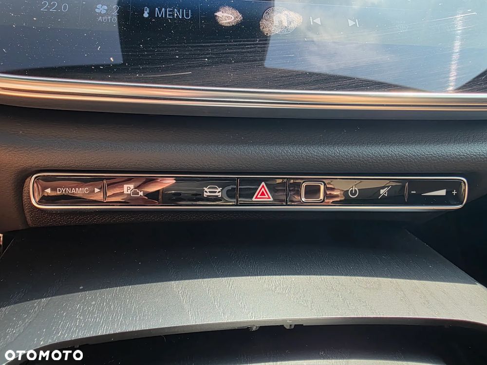 Mercedes-Benz Klasa E 220 d mHEV 4-Matic AMG 9G-Tronic - 31