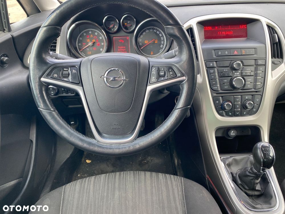Opel Astra - 33