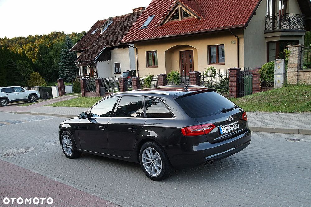 Audi A4 Avant 2.0 TDI DPF Attraction - 6
