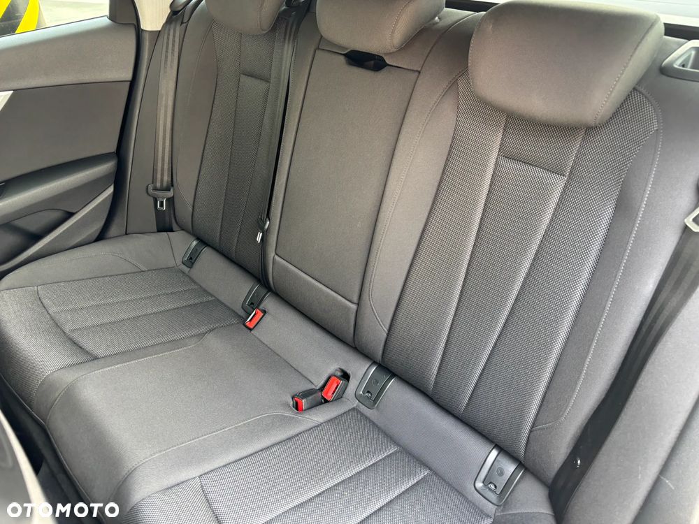 Audi A4 Avant - 34