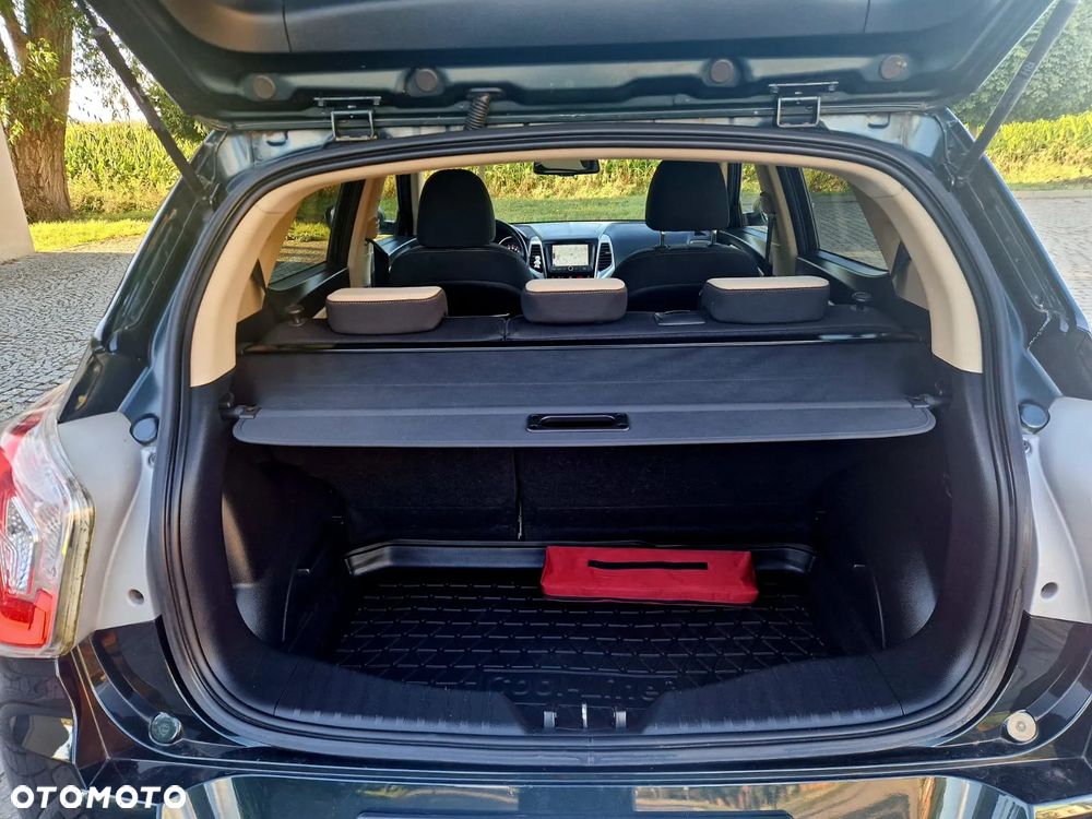 SsangYong/KGM Tivoli 1.6 D Amber - 11