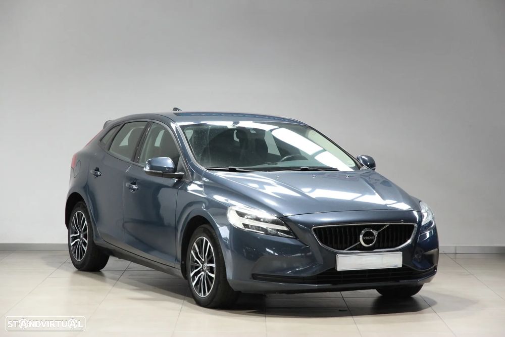 Volvo V40 2.0 D3 Inscription - 1