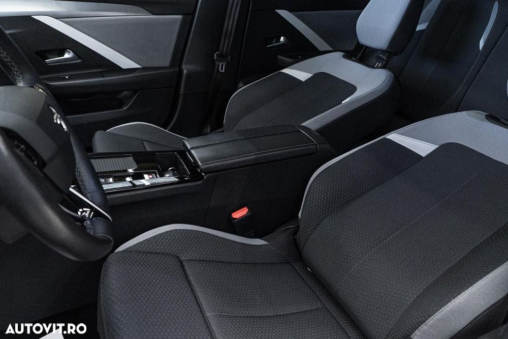 Opel Astra 1.5L Start/Stop AT8 Elegance - 16