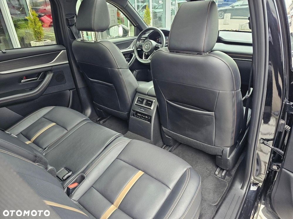 Mazda CX-80 - 12