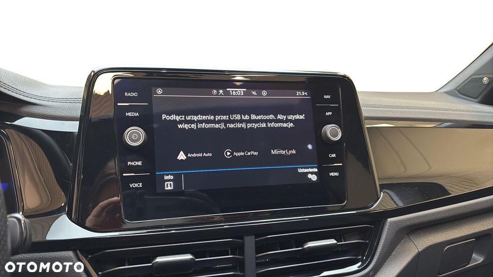 Volkswagen T-Roc 1.5 TSI R-Line DSG - 19