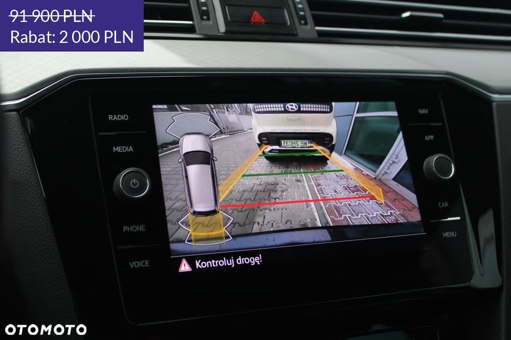 Volkswagen Passat - 24