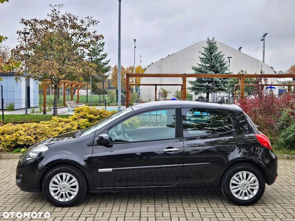 Renault Clio 1.2 16V Expression - 5