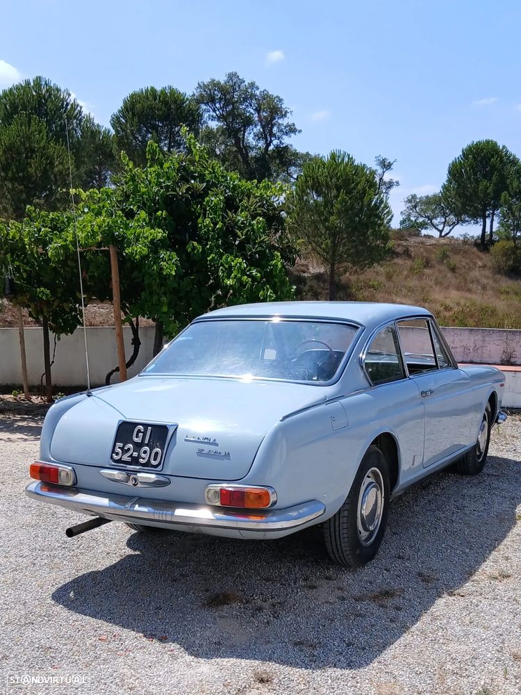 Lancia Flavia - 4