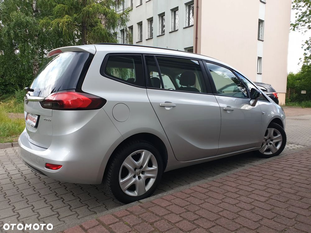 Opel Zafira Tourer 1.4 Turbo Edition - 19