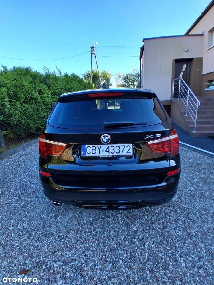 BMW X3 sDrive18d - 9