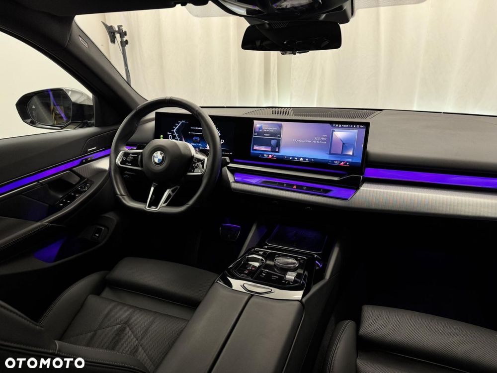 BMW Seria 5 - 24