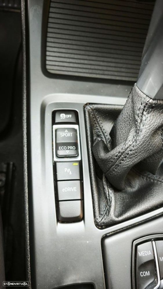BMW X1 25 e xDrive Line Sport - 55