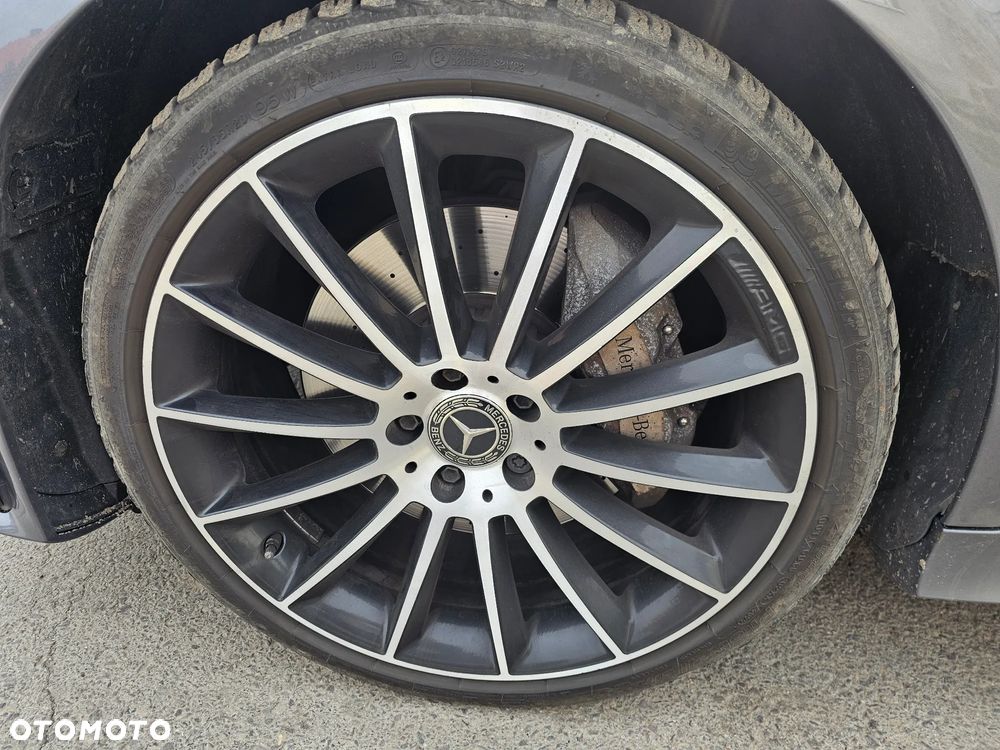 Mercedes-Benz CLS 400 d 4Matic 9G-TRONIC AMG Line - 11