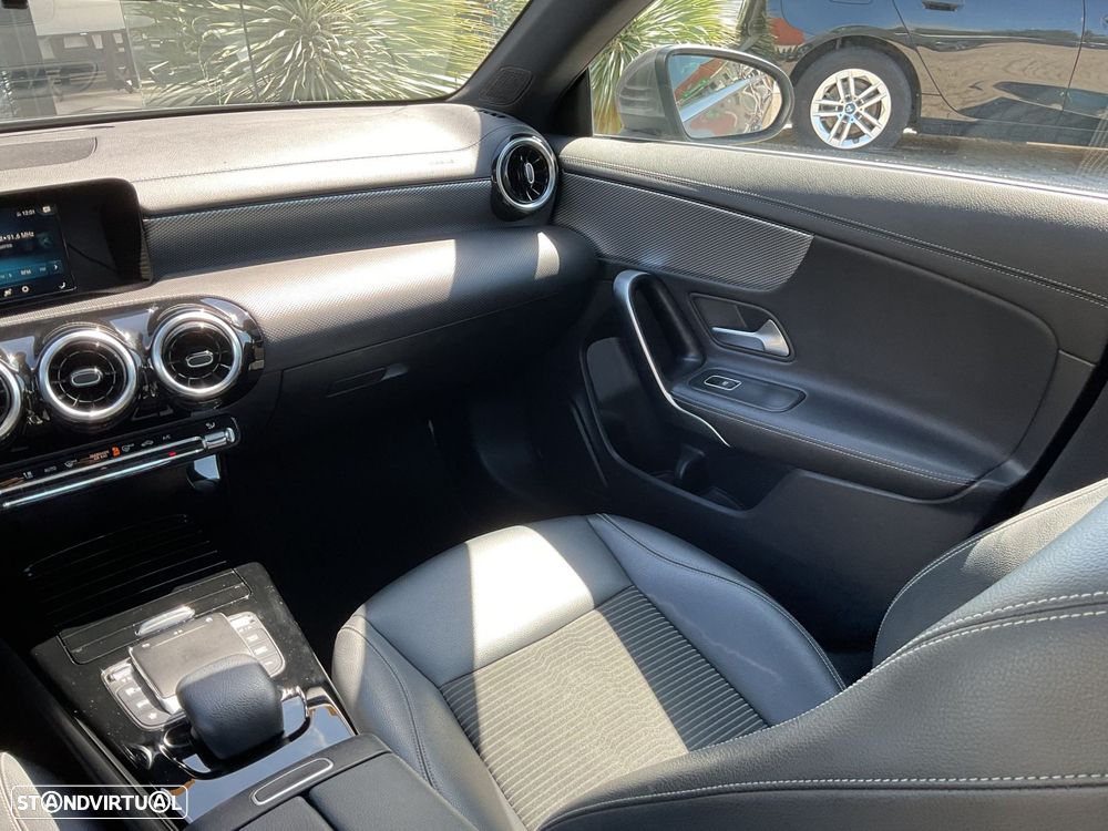 Mercedes-Benz CLA 200 d Style Plus Aut. - 39