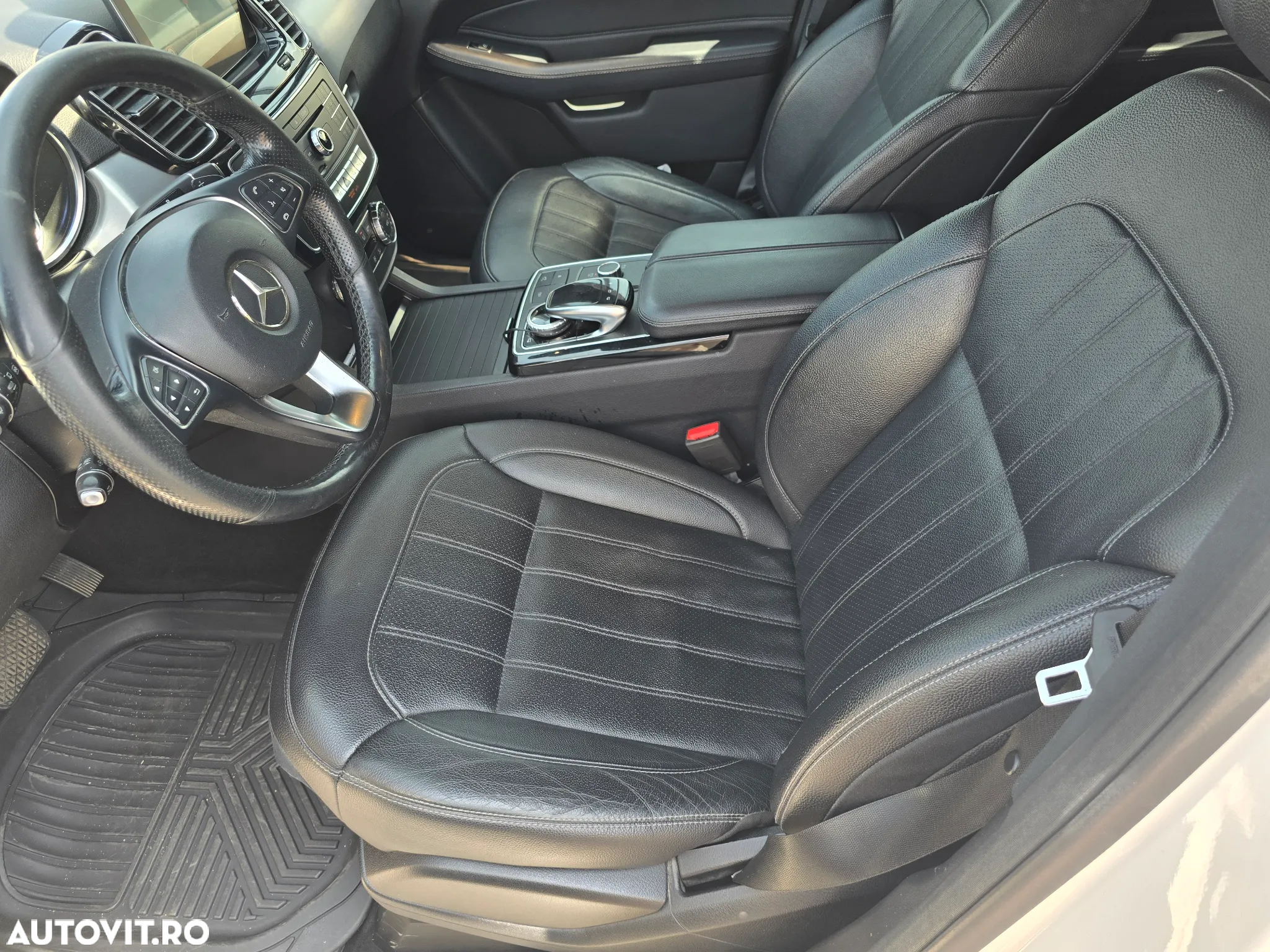 Mercedes-Benz GLE 350 d 4Matic 9G-TRONIC - 24