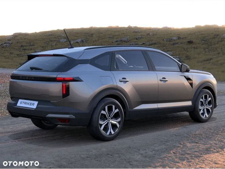 Dacia Striker mild hybrid-G 140 Expression - 3