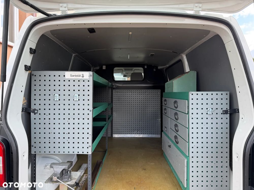Volkswagen Transporter T5 Warsztat L1H1 - 18